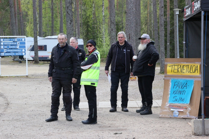 Klikkaamalla seuraava kuva