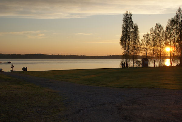 Klikkaamalla seuraava kuva