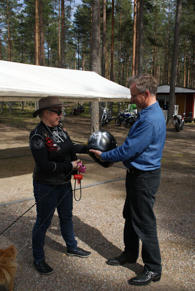 Klikkaamalla seuraava kuva