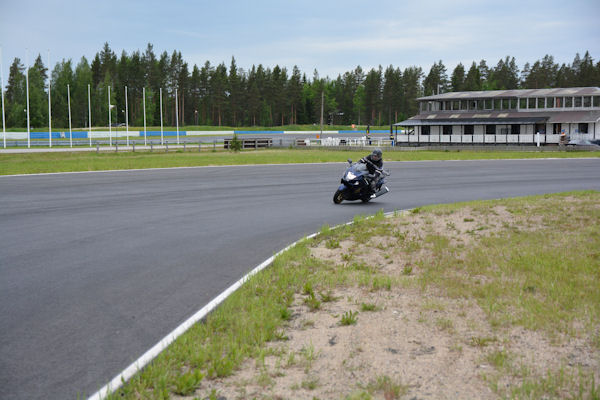 Klikkaamalla seuraava kuva