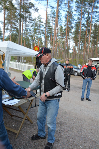 Klikkaamalla seuraava kuva