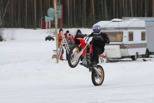 Klikkaamalla seuraava kuva