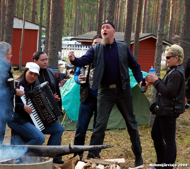 Klikkaamalla seuraava kuva