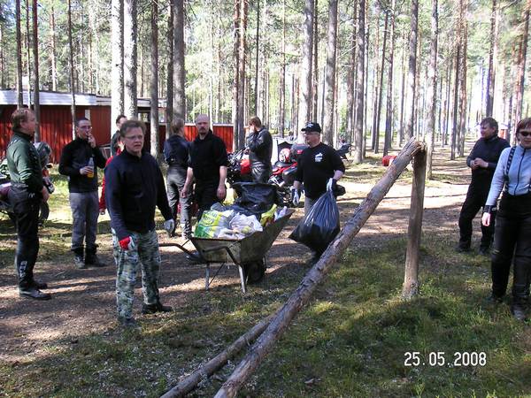 Klikkaamalla seuraava kuva